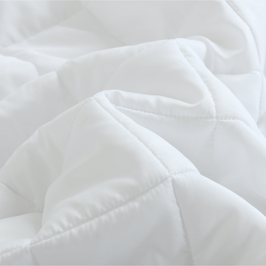Coverlet Set Bedspread Soft Touch Easy Care Breathable 3 Piece Set - Queen - White